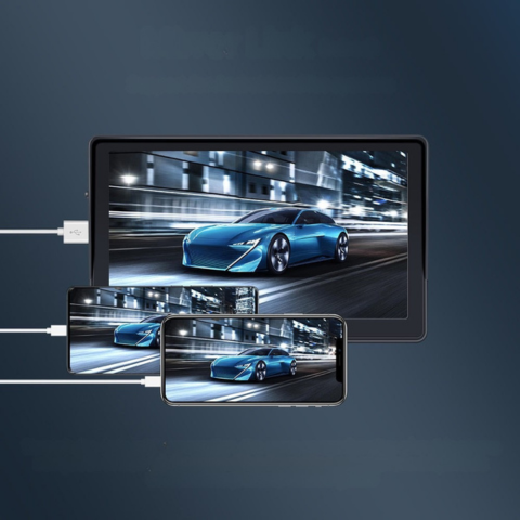 Intelligent Auto Screen – Navigation, Music, and Camera