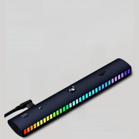 מפיץ ריחות אוטומטי – תאורת LED ורעננות על הסיפון