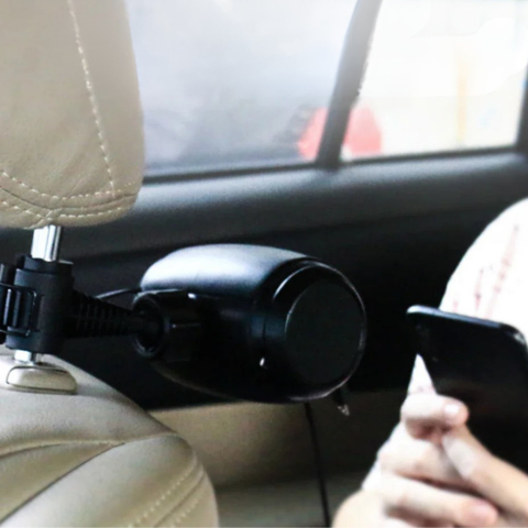 Încărcător de mașină multi-port — Ideal pentru toate dispozitivele dumneavoastră 