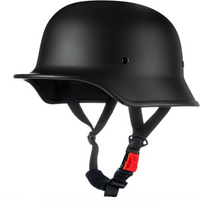 Casque Moto Style Militaire – Sobriété Et Sécurité
